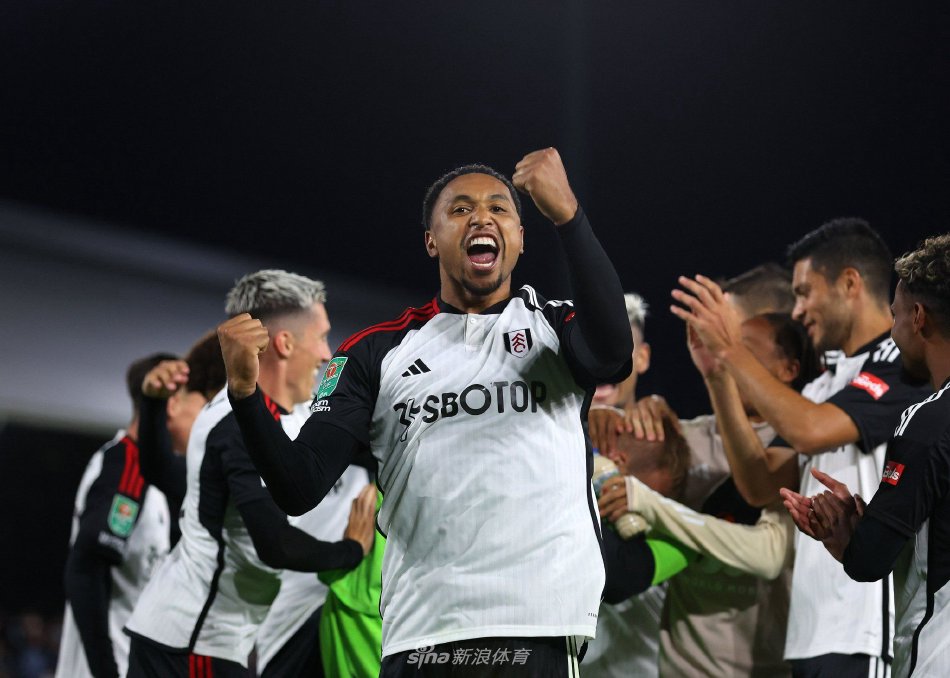 攻防一体的 攻防一体的